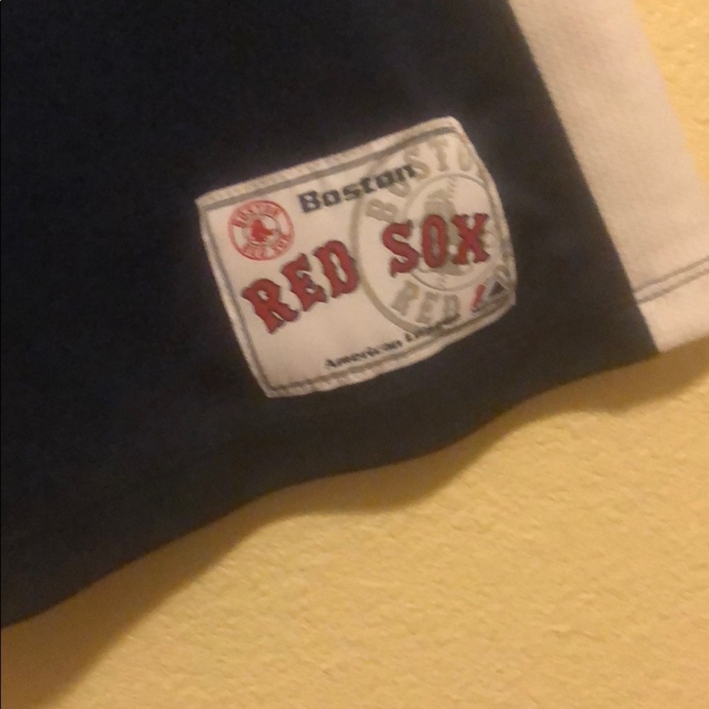 Top - Picture 2 of 2
